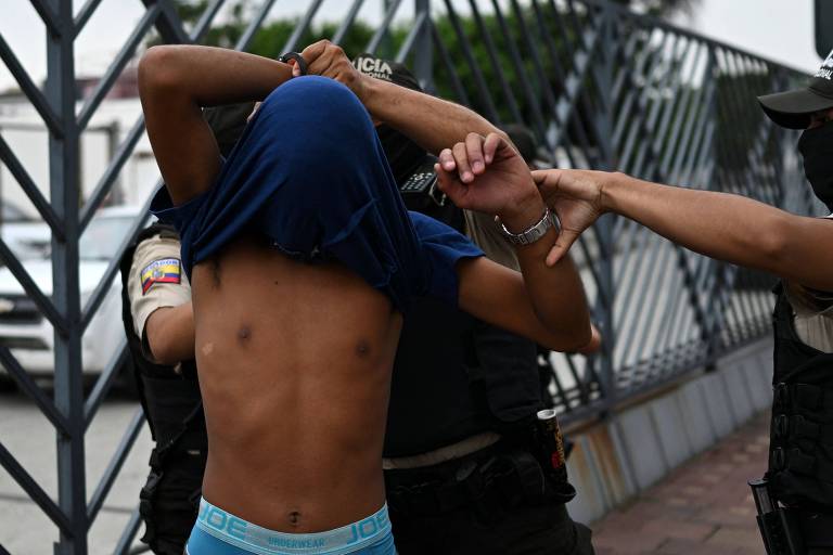 Equador prende mais de 2 mil pessoas em 10 dias após onda de violência