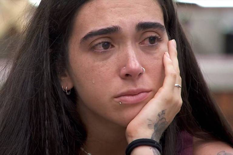 Giovanna chora no BBB 24