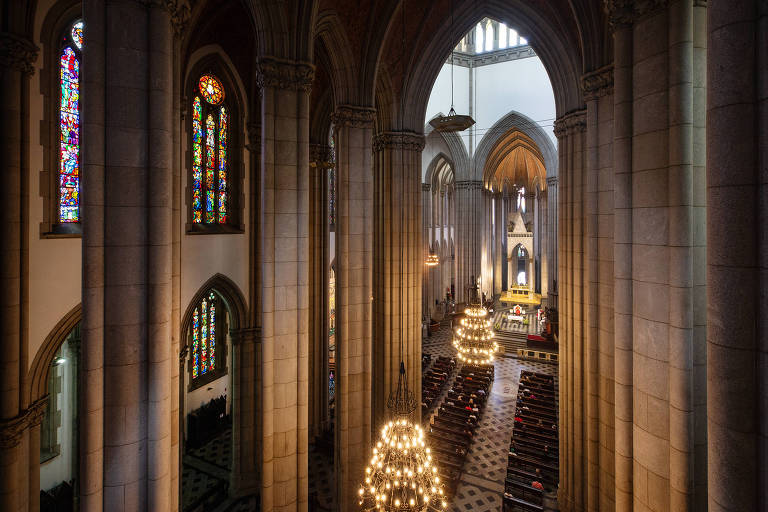 Catedral da Sé, 70, tem histórico contra ditadura e presente marcado por polarização
