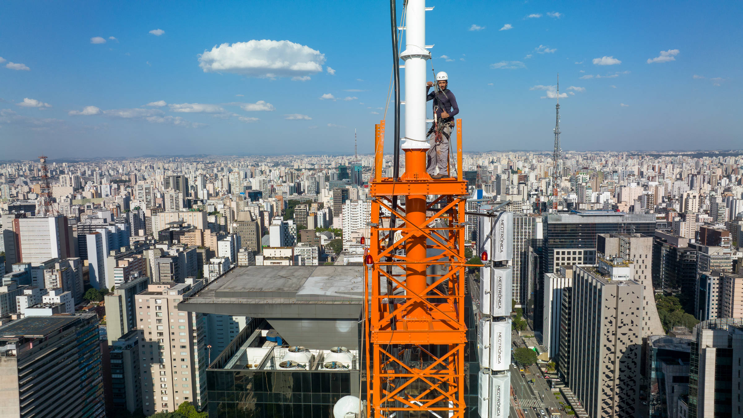 STF: Anatel prevê problemas em 5G com regra para torres