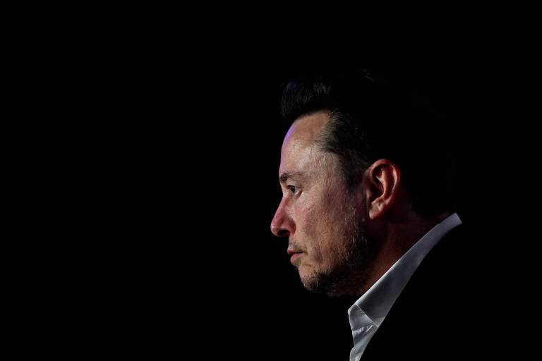 Musk corre risco de perder título de pessoa mais rica do mundo após revés judicial