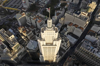 Vista aérea do prédio do Santander, no edifício Altino Arantes, no centro de SP