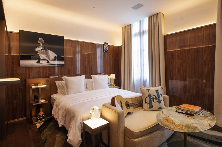 Quarto Delux do hotel Rosewood SP, no complexo Cidade Matarazzo na Bela Vista, em São Paulo; desde a inauguração, em 2021, o local se tornou a casa dos principais eventos da cidade