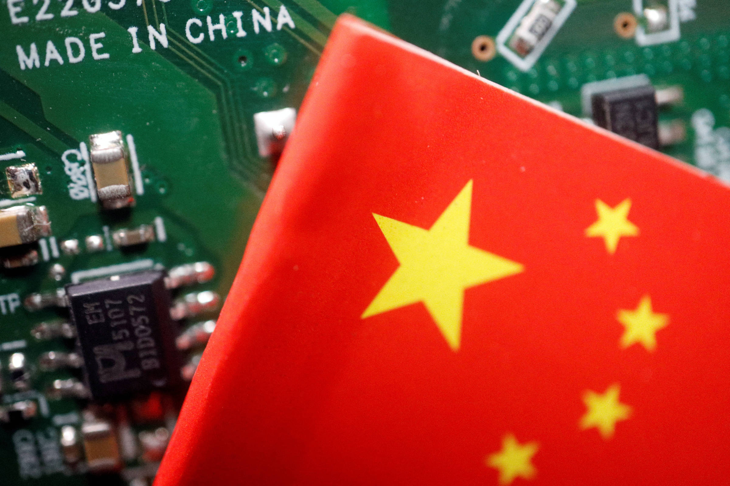 US Includes Chinese Companies On List Of Suspects Of Leaking Data To 