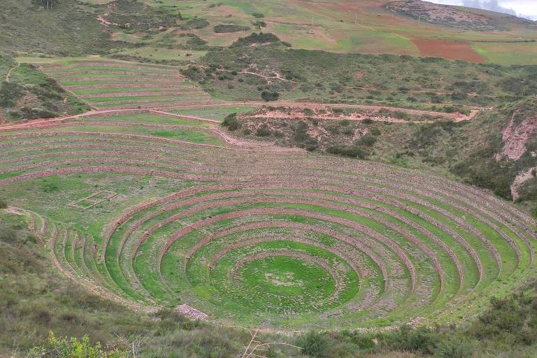Campo de experimentação agrícola inca de Moray, no Peru