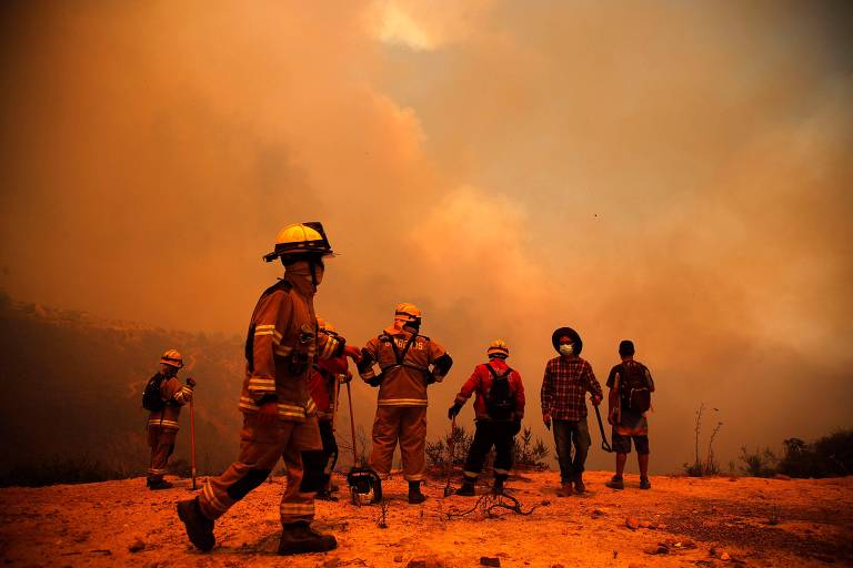 Chile decreta emergência após incêndios florestais matarem ao menos 46