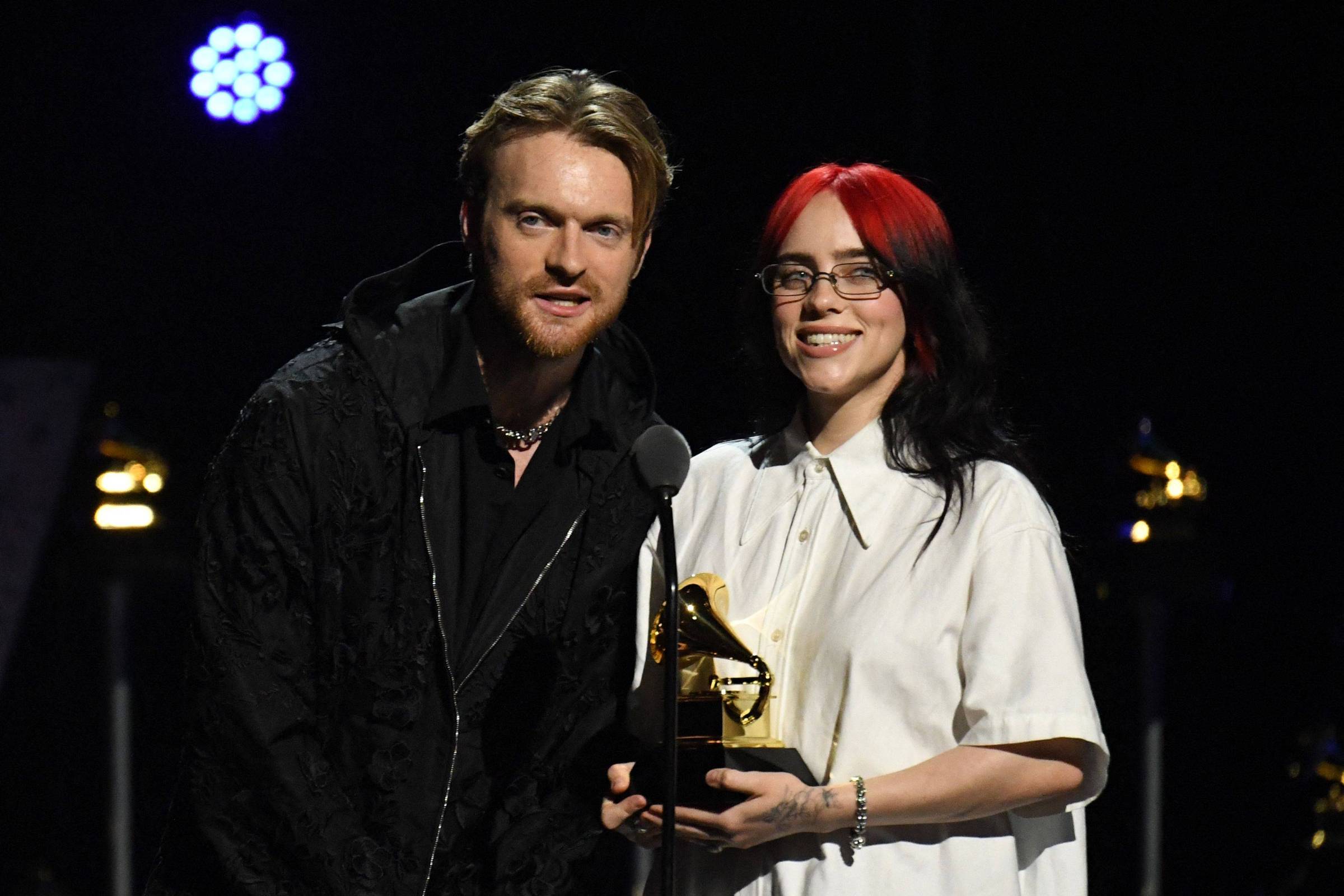 Foi fofo produzir 'Birds of a Feather' com Billie Eilish no Brasil, diz seu irmão Finneas