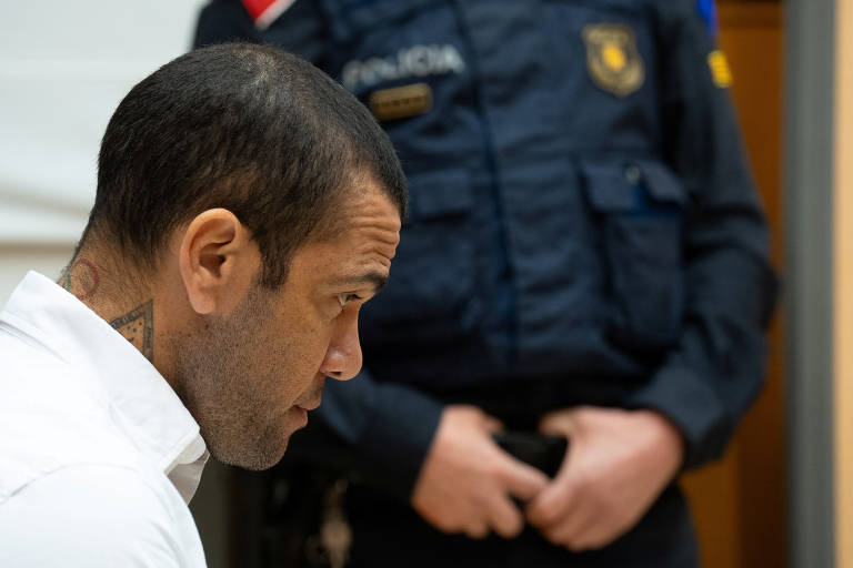 Ministério Público espanhol entra com recurso contra liberdade provisória de Daniel Alves