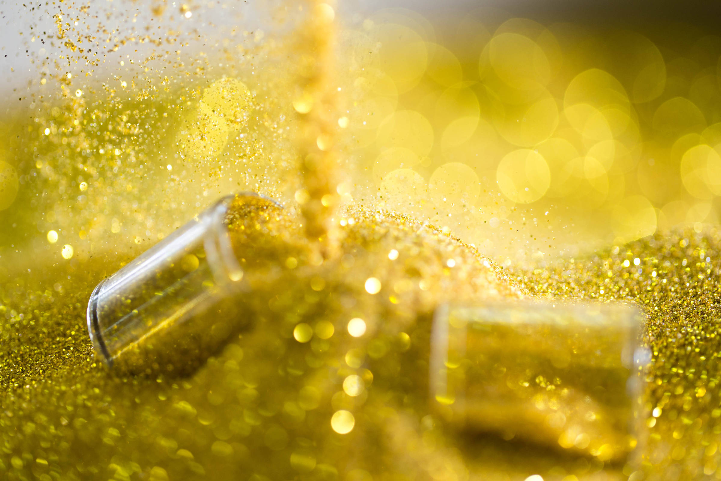 Glitter affects aquatic plant growth, study says – 02/06/2024 – Environment
