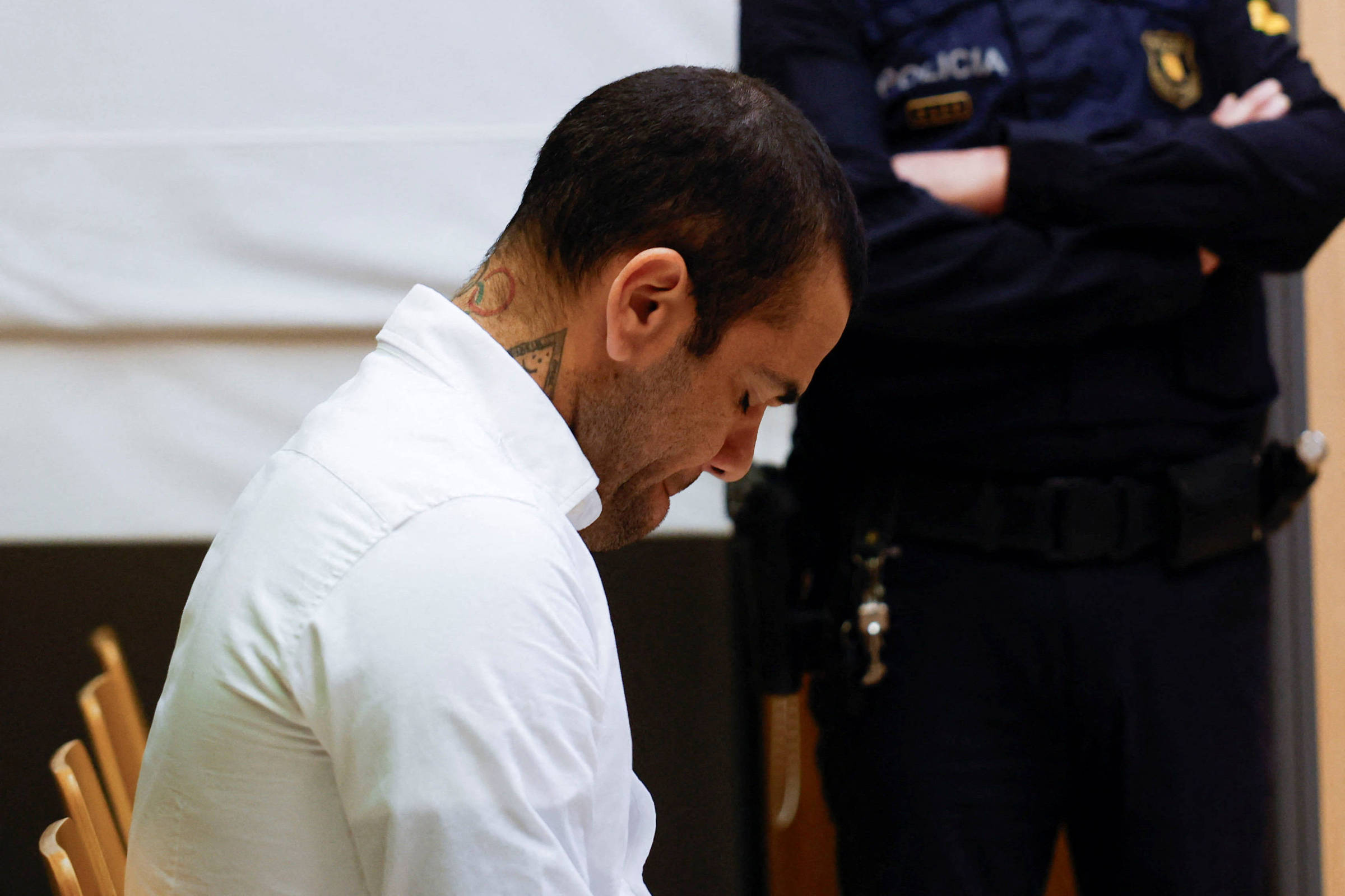 The second day of Daniel Alves’ trial begins – 02/06/2024 – Sports