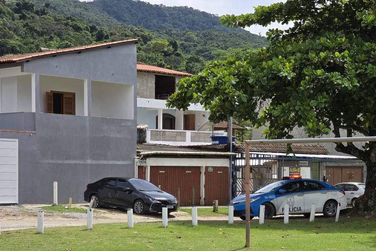 PM do Rio dá segurança especial à casa de praia de Bolsonaro em Angra dos Reis