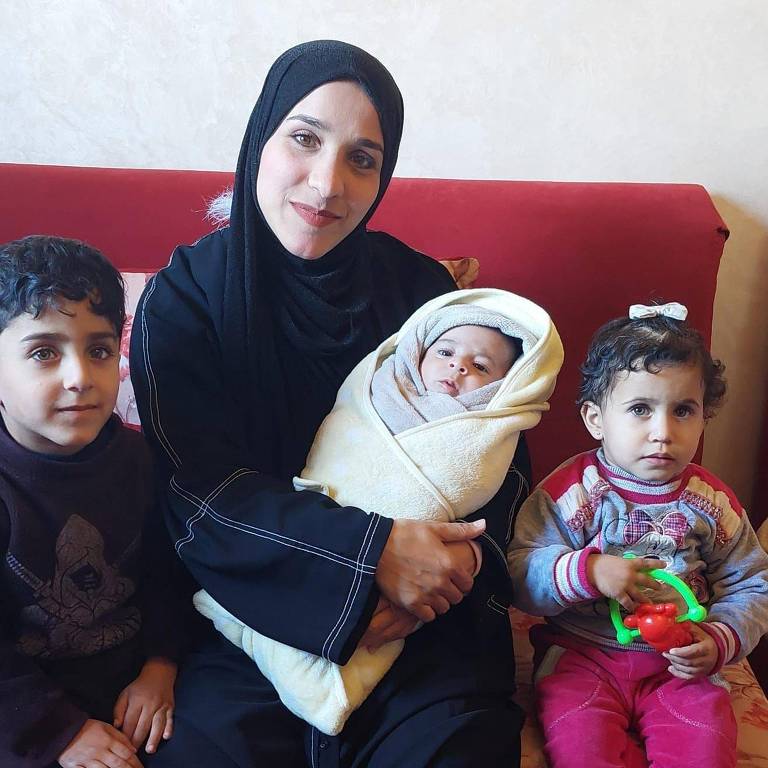 A mãe e os três filhos estão em Gaza e foram autorizados a deixar a guerra rumo ao Brasil