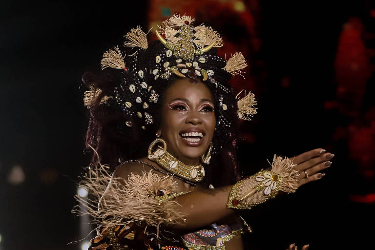 Ivete, Brown, Ilê Aiyê e BaianaSystem abrem Carnaval de Salvador