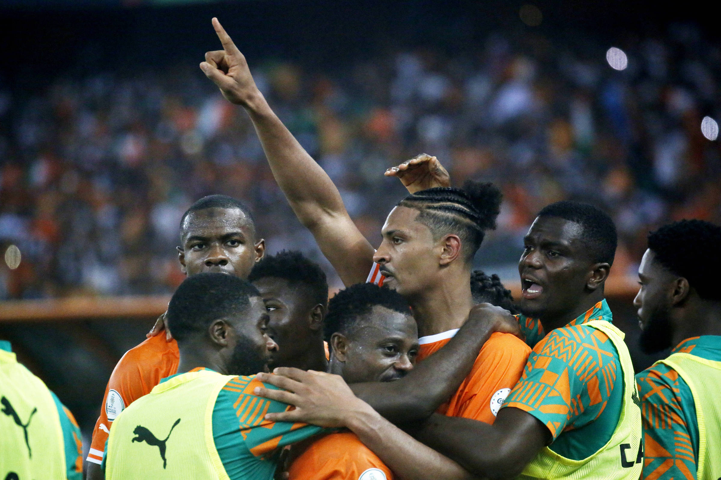 Without a coach and discredited, Ivory Coast is reborn and goes to the final of the African Cup