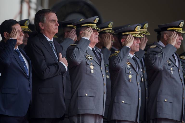 PF tem vídeo em que Bolsonaro diz que iria 'entrar em campo' com seu exército