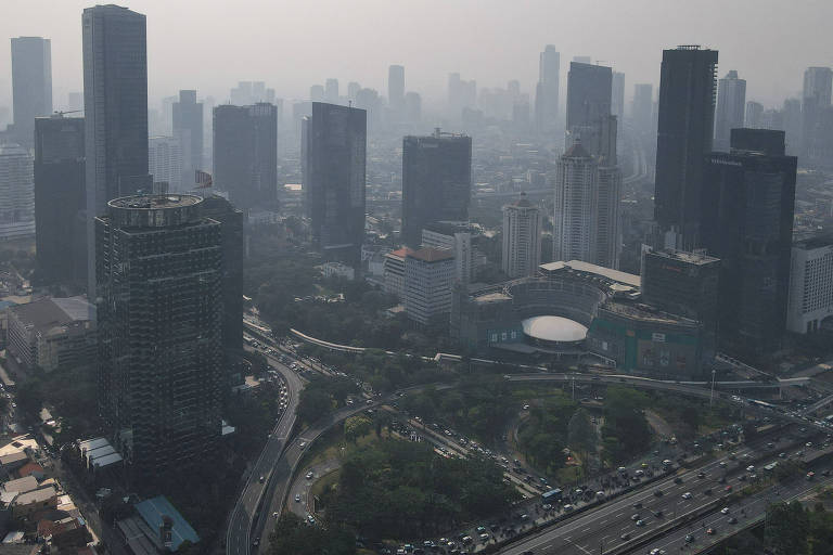 Indonésia, que vai às urnas na próxima semana, tem desafio de diminuir carvão e desmatamento