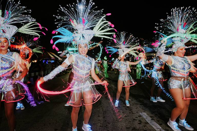 Carnaval raiz de Aruba preserva festa que o Brasil vem perdendo