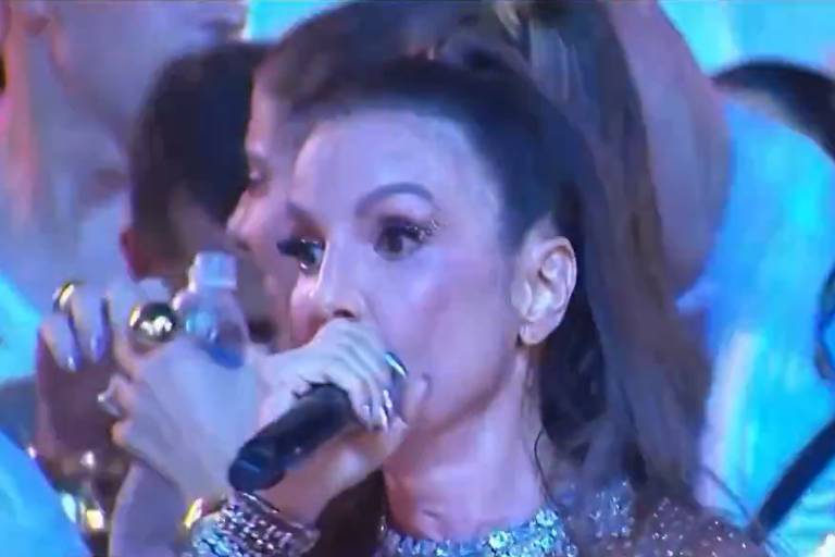 Ivete Sangalo canta 'Macetando' e tem debate sobre apocalipse com Baby do Brasil, no Carnaval de Salvador