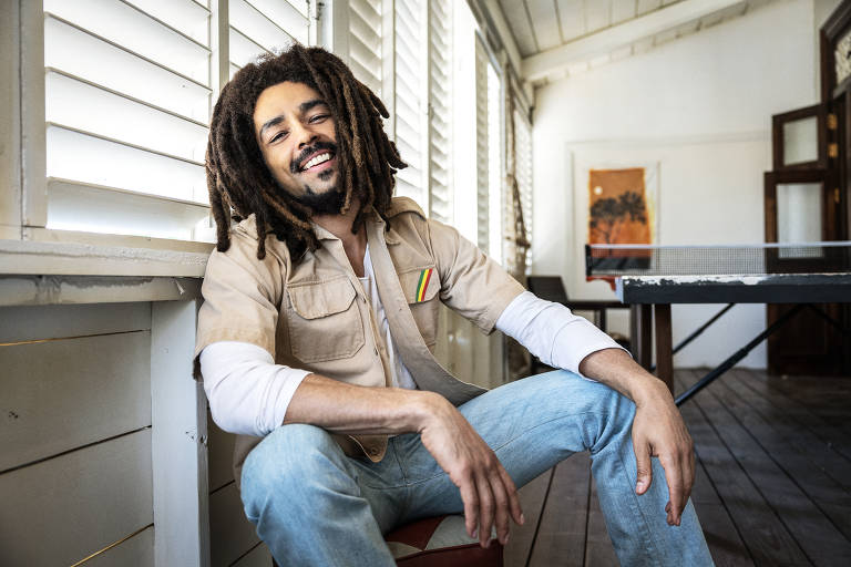 Onde assistir a 'One Love', biografia de Bob Marley com o ator Kingsley Ben-Adir
