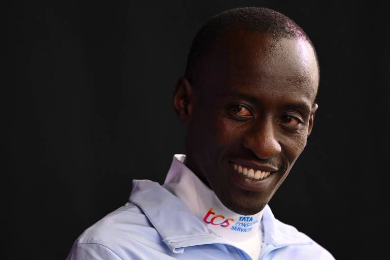 Kelvin Kiptum, queniano recordista mundial da maratona