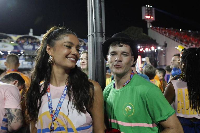 Sophie Charlotte escolhe look 'confortável e abusado' para Carnaval na Sapucaí