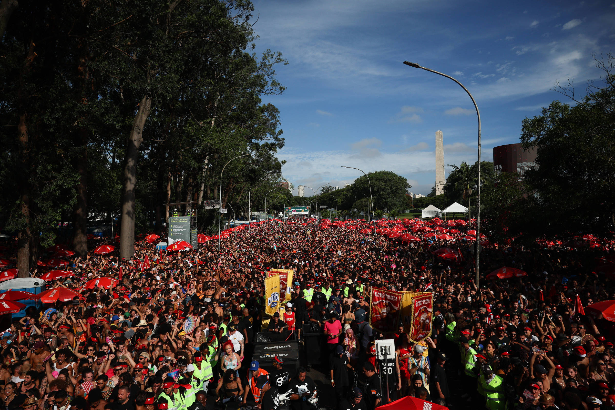 Pós-Carnaval agita SP com BaianaSystem, Leo Santana e Teresa Cristina; veja agenda