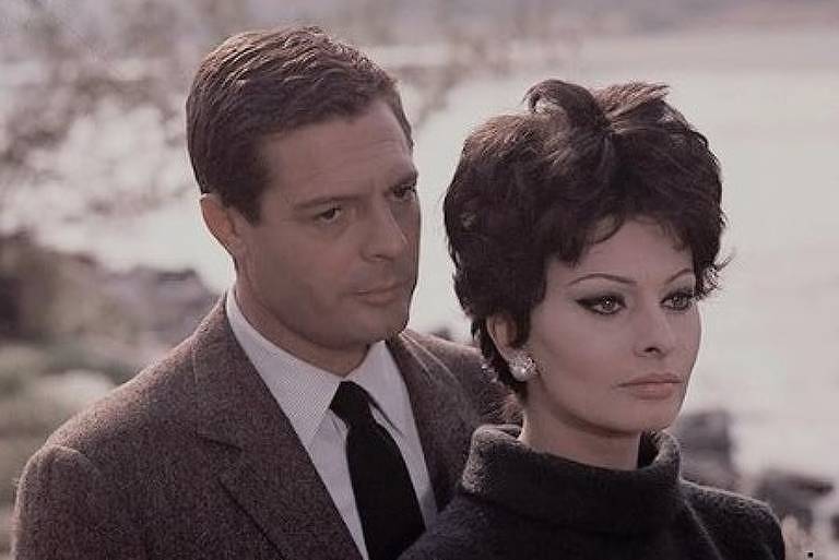 Sophia Loren and Marcello Mastroianni in Ontem, Hoje e Amanhã (1963)