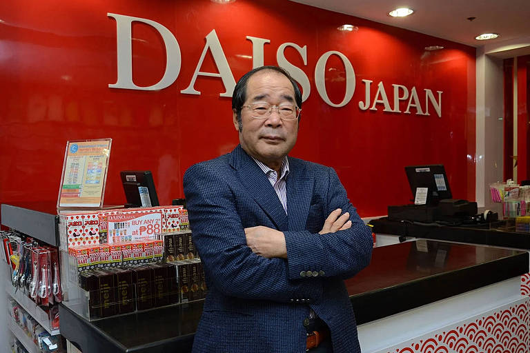 Morre Hirotake Yano, fundador da Daiso, aos 80 anos