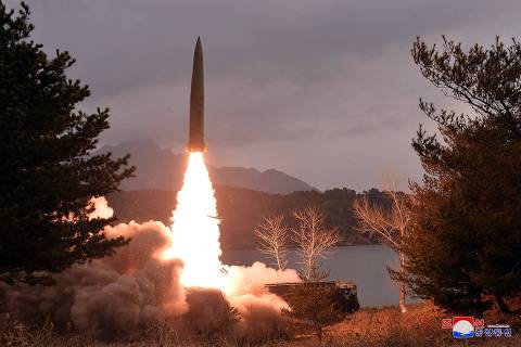 This picture taken on March 14, 2023 and released by North Korea's official Korean Central News Agency (KCNA) on March 15 shows a missile being launched by a unit of the Korean People's Army, in charge of operational missions on the Western Front, at an undisclosed location in North Korea. - North Korea fired two short-range ballistic missiles on March 14, Seoul said, Pyongyang's second launch in days and the first since South Korea and the United States began their largest joint military drills in five years. (Photo by KCNA VIA KNS / AFP) / South Korea OUT / ---EDITORS NOTE--- RESTRICTED TO EDITORIAL USE - MANDATORY CREDIT 