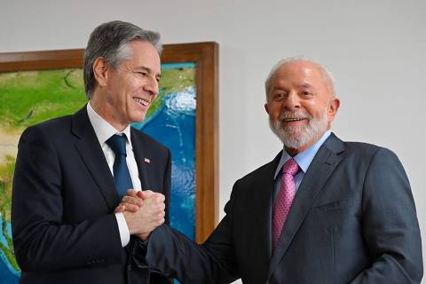 US Secretary of State Antony Blinken shakes hands with Brazil's President Luiz Inacio Lula da Silva at Planalto Palace in Brasilia on February 21, 2024. US Secretary of State Antony Blinken landed in Brazil on Tuesday for his first trip to the South American nation, arriving amid a diplomatic spat after President Luiz Inacio Lula da Silva enraged Washington ally Israel by comparing its Gaza campaign to the Holocaust. (Photo by EVARISTO SA / AFP)