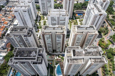 Verticalização avança, e brasileiros em apartamento chegam a 12%, diz Censo