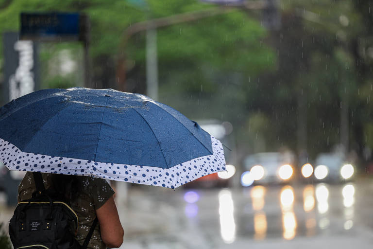 Passagem de frente fria deve provocar chuva no fim de semana em São Paulo