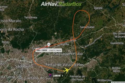 Pilotos de Boeing da Latam declaram 'mayday' logo após decolar de Guarulhos e precisam voltar em emergência