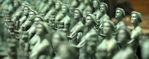 Statuettes of 