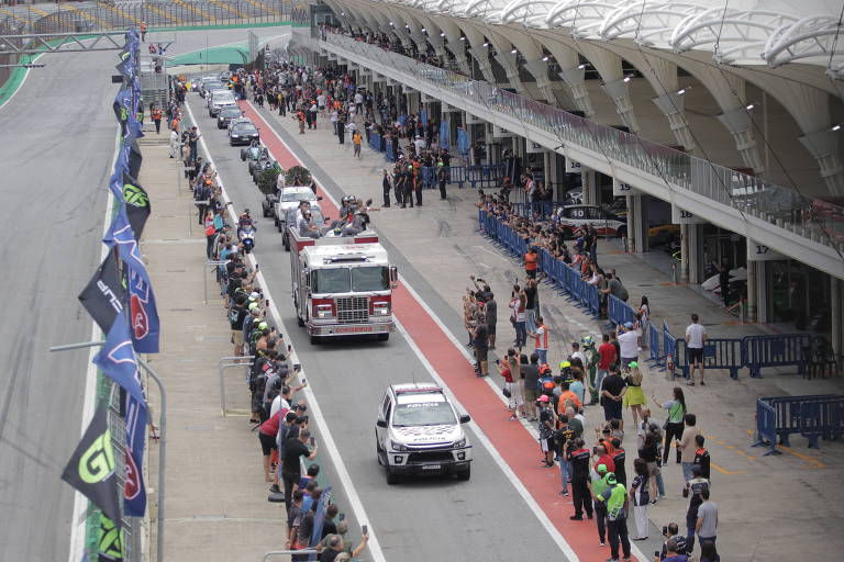 Homenagem a Wilson Fittipaldi Jr. no Autódromo de Interlagos.