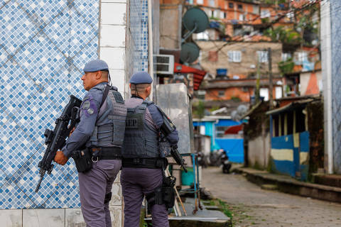 PM suspende Operação Verão em bairro de Santos após ofício da Justiça