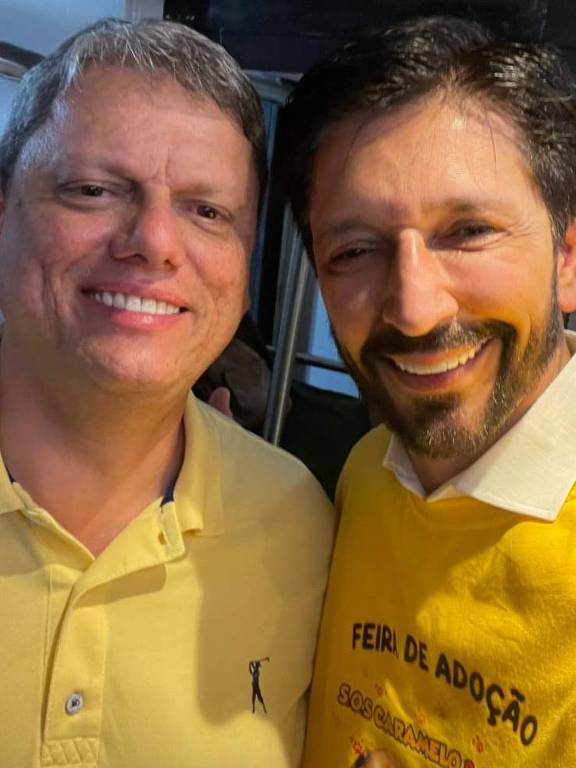 Tarcísio de Freitas e Ricardo Nunes vestem amarelo para o ato com Bolsonaro
