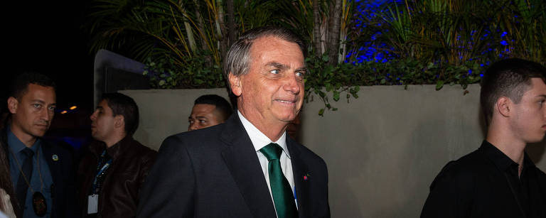 Jair Bolsonaro (PL) durante debate presidencial na TV Bandeirantes
