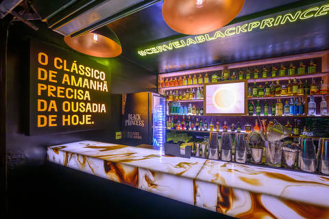Ambiente do O Alquimista, bar na Vila Madalena que tem Cleo Pires entre os sócios