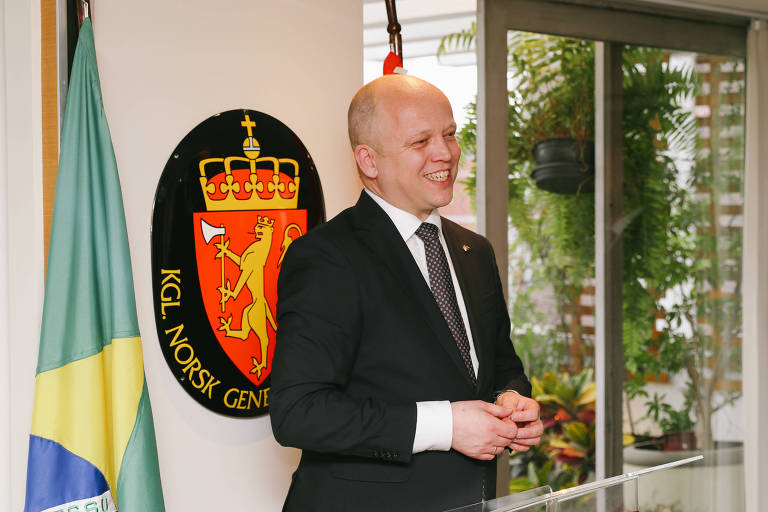 Ministro da Noruega sugere a Haddad que cobre mais imposto de quem explora ambiente