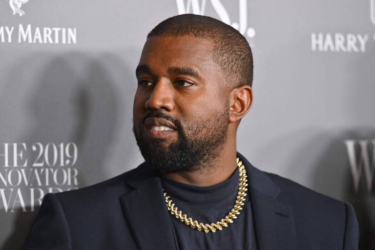 Kanye West diz ser 'ignorado' por Kim Kardashian e que sofre 'ostracismo' da mídia
