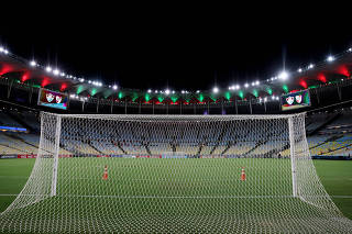 Copa Libertadores - Group D - Fluminense v River Plate