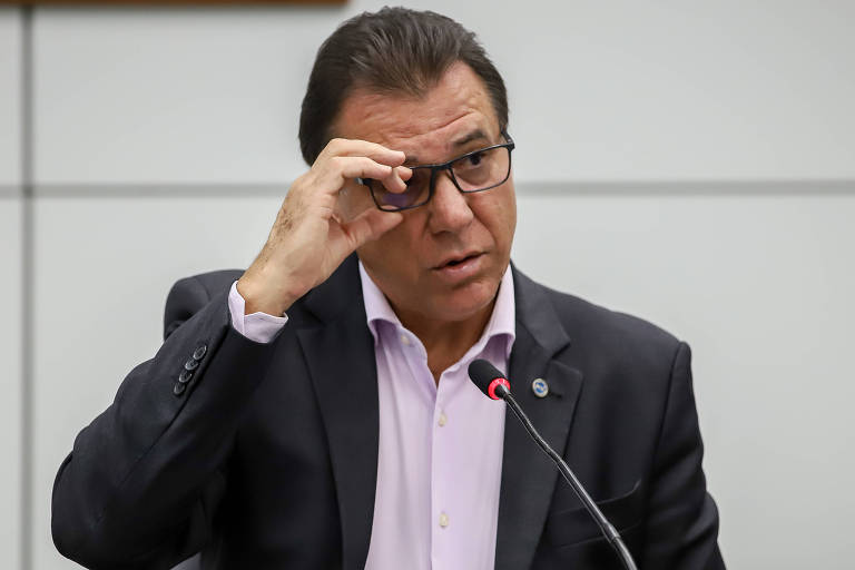 Vídeo: Marinho diz que governo foi incapaz de comunicar sobre PL de aplicativos
