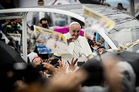 https://f.i.uol.com.br/fotografia/2024/03/04/170960263165e6774753e27_1709602631_3x2_th.jpg