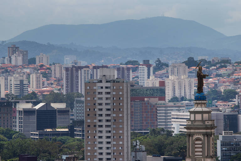 Brasil ainda não tem rede nacional para monitorar qualidade do ar prevista há 35 anos
