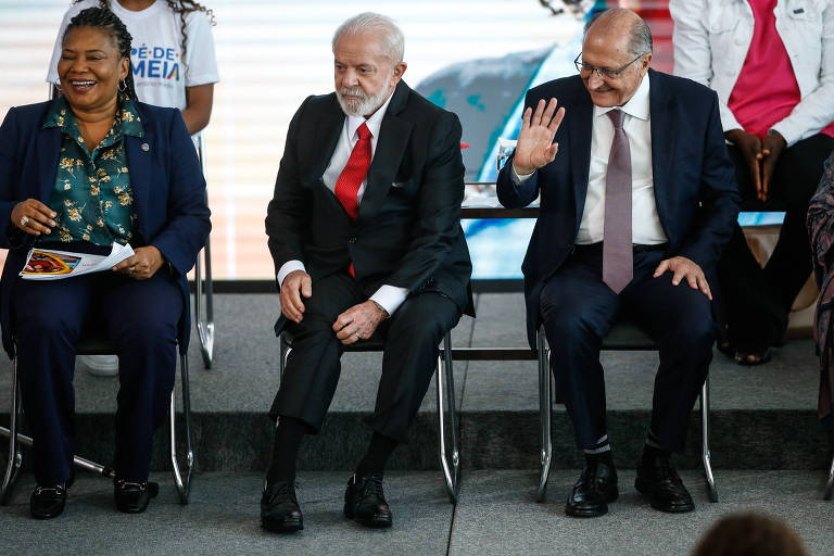 Lula fala em aumento de gastos do governo após melhora na arrecadação
