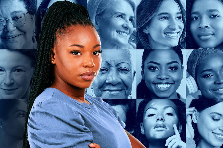 Imagem mostra uma mulher negra de azul com várias mulheres ao fundo.