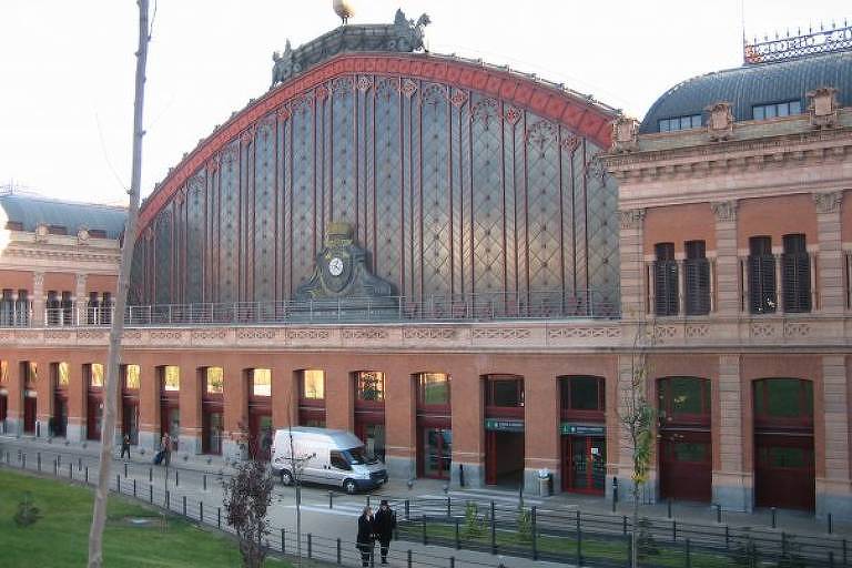 Fachada da estação de Atocha, em Madri