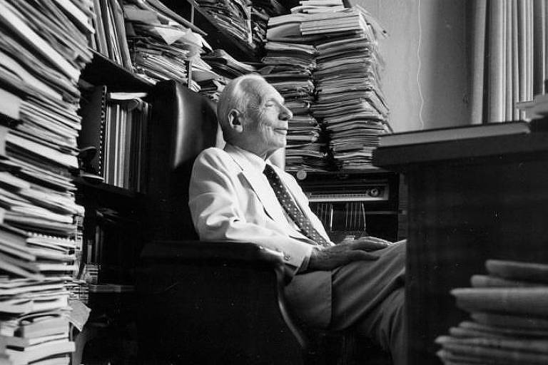 O físico Joseph Rotblat (1908-2005), ganhador do Prêmio Nobel da Paz em 1995