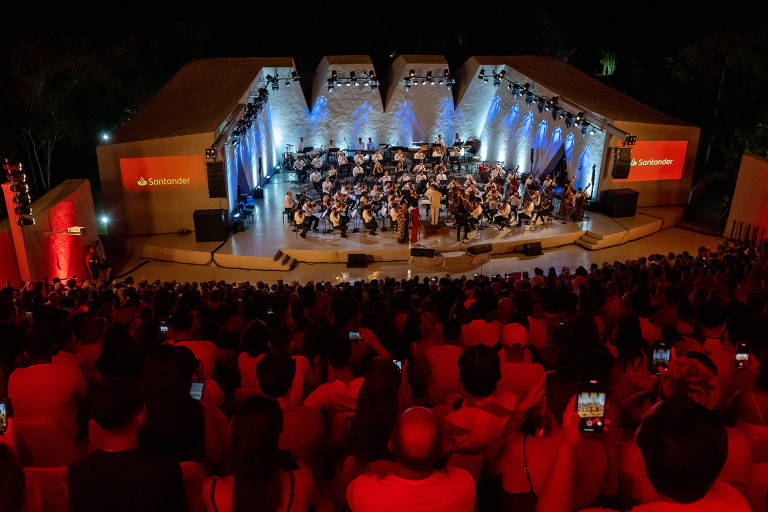 Apresentação da Orquestra Sinfônica da Bahia, a OPA, no festival Música em Trancoso, o MET